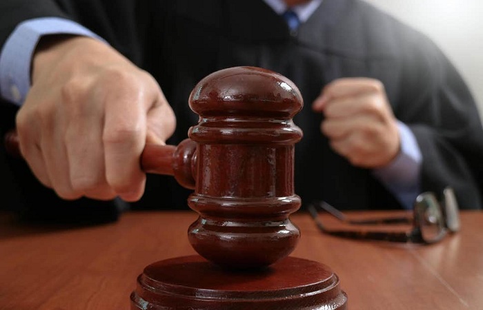Jengah, Hakim Perintahkan Pengacara Berpakaian Sopan Saat Sidang Via Media Daring