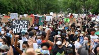 Otoritas Kesehatan Desak Demonstran Floyd Jalani Tes Corona