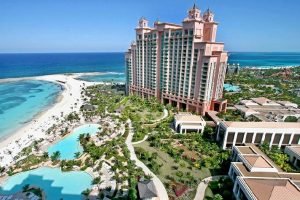 Bahama Tolak Turis Asal AS