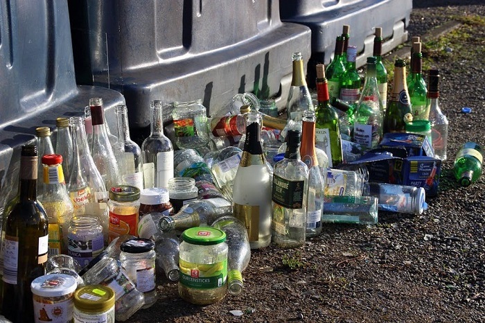 Botol Kaca Lebih Berbahaya Bagi Lingkungan
