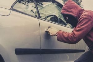 Maling Mobil Kembalikan Balita & Beri Wejangan