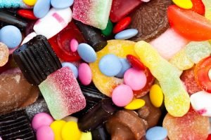 Jadi Tukang Icip-Icip Permen dan Coklat Digaji Gede. Mau?