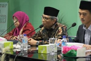 MUI Terbitkan Fatwa Vaksin COVID-19 Produksi Sinovac Suci dan Halal