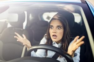 Kecelakaan pada Mobil Kecil, Pengendara Perempuan Lebih Rentan Cedera