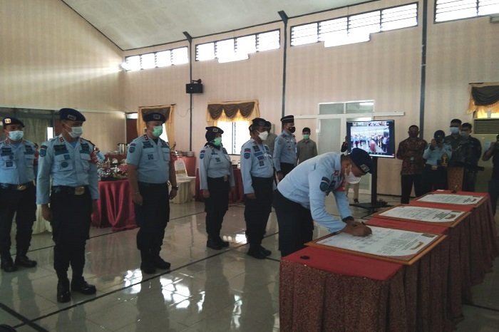 11 Satker Kemenkumham Jatim Deklarasikan Janji Kinerja dan Pembangunan Zona Integritas Menuju WBK/WBBM