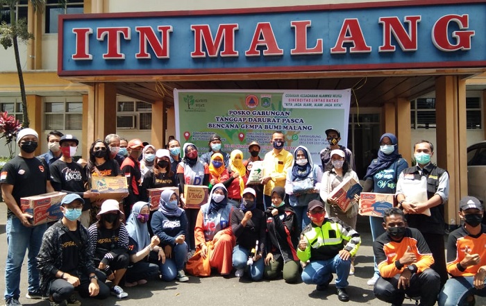Peduli Gempa Malang, ITN Malang Bersama Komunitas Salurkan Bantuan Logistik