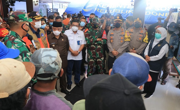 Kepala BNPB-Forkopimda Jatim Tinjau Korban Gempa Bumi di Malang dan Lumajang