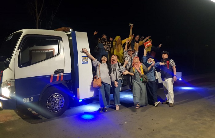 Niat Pelesiran, Pulang-Pulang Mobil Malah Diangkut Towing
