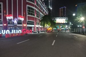 Perketat PPKM Mikro, Pemkot Surabaya Tutup Jalan dan Batasi Kegiatan Usaha Hingga Pukul 8 Malam