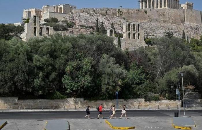 Acropolis ditutup karena gelombang panas di Yunani