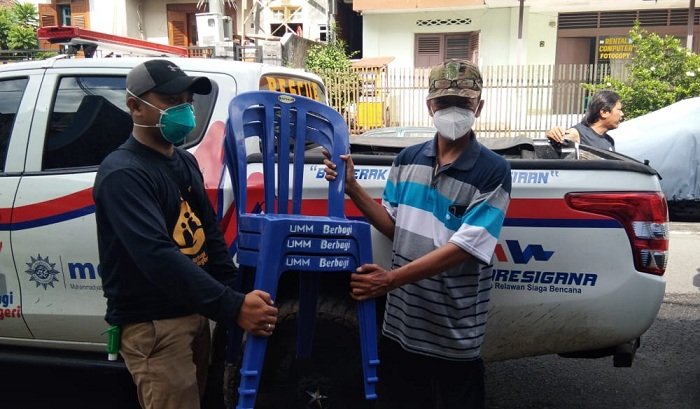 Peduli Korban Banjir, UMM Salurkan Bantuan Material Bangunan di Jodipan