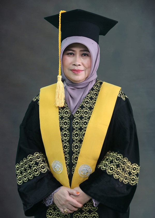 Prof Dr Hayuni Retno Widarti MSi