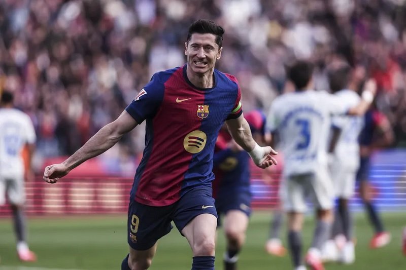 Kalahkan Alaves 1-0, Barcelona Pangkas Jarak dengan Real Madrid