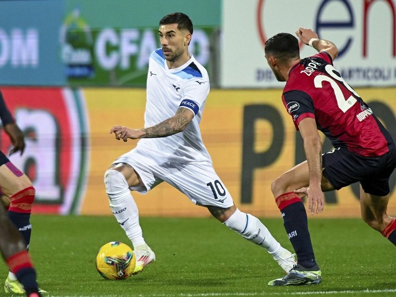 Kalahkan Cagliari 2-1, Lazio Naik ke Peringkat 4