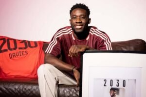 Bayern Munich Ungkap Alasan Perpanjang Kontrak Alphonso Davies