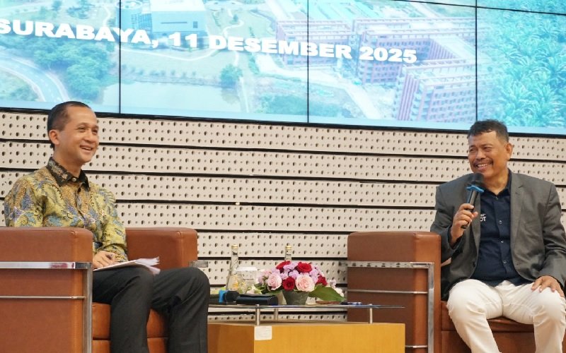 1010-Mentrans di Forum Dewan Guru Besar di ITS Hadiri Forum Dewan Guru Besar di ITS, Mentrans Tekankan Peran Transmigrasi untuk Ekonomi Baru Indonesia