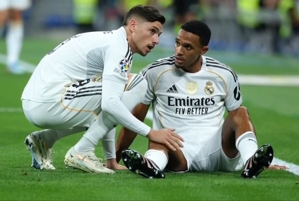 Trent Alexander-Arnold Terancam Absen Panjang Akibat Cedera Paha