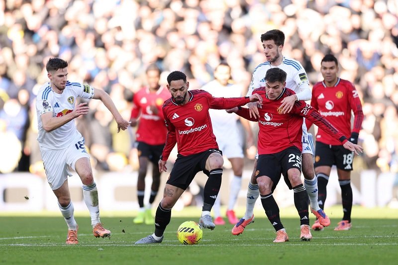 Leeds United vs Manchester United Imbang 1-1 di Elland Road