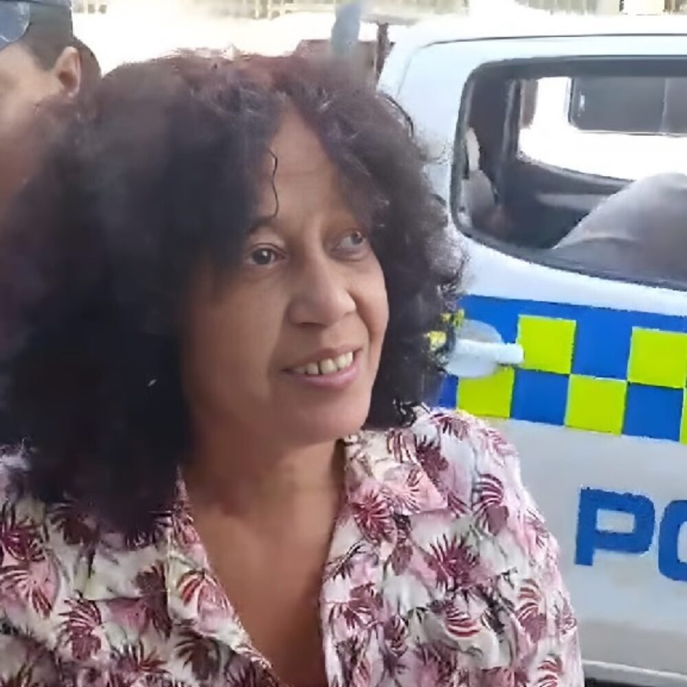 Nyanyi Lagu Kebangsaan Tak Semestinya, Nenek di Dominika ini Ditangkap Polisi