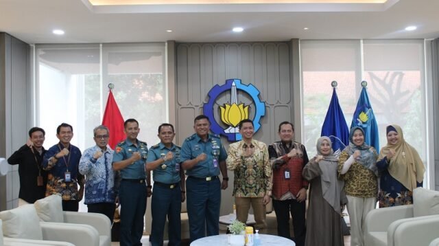 1040-ITS-AAL ITS–AAL Jajaki Kerja Sama Pengembangan Pusat Studi Perang Drone