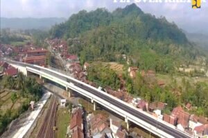 Pakar ITS Sebut Perlintasan KA Tidak Sebidang Efektif Cegah Kecelakaan