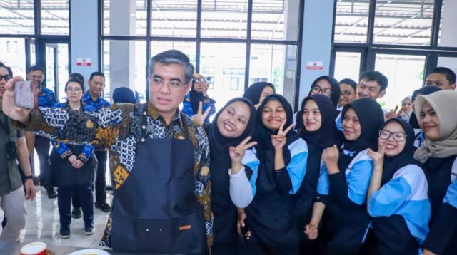 Menaker Yassierli Tekankan Pelatihan Vokasi Nasional agar Lulusan Siap Masuk Dunia Kerja