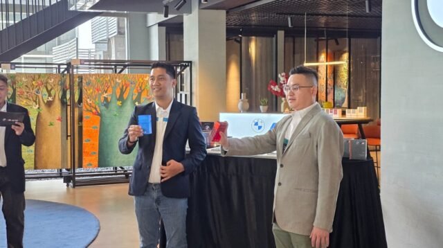 BMW Astra Berkolaborasi dengan Teh Villa Gallery Hadirkan Festival of Joy: Art, Motion, and Scent