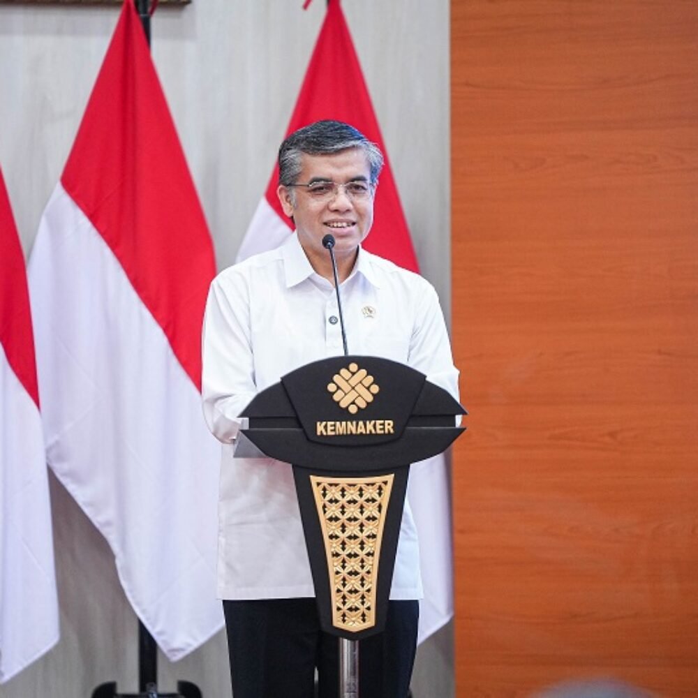 Menaker Pastikan Hak Jaminan Sosial Korban Kecelakaan KA Bekasi Terpenuhi