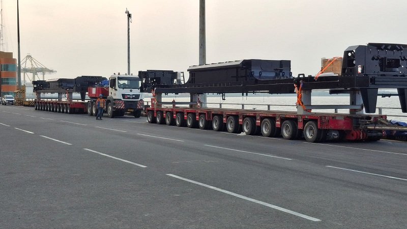 361-Pengiriman locomotive platform dari PT INKA ke Australia TPS Kembali Menjadi Hub Pengiriman Locomotive Platform Produksi PT INKA ke Australia