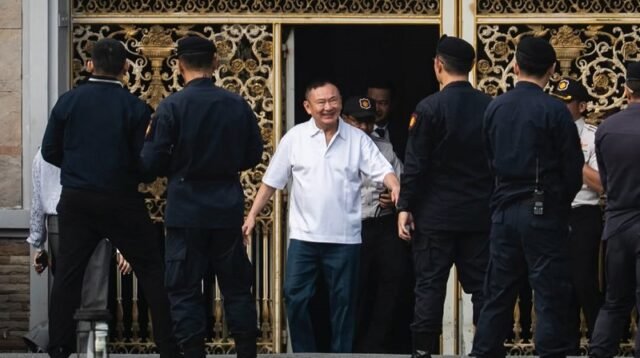 Thaksin Shinawatra Kembali Hirup Udara Bebas Pasca Pengampunan Raja