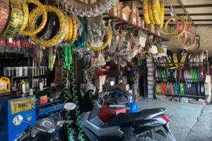Ancaman Kenaikan Harga Motor Akibat Rupiah yang Terus Terpuruk