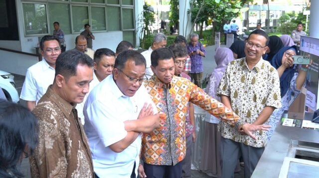Menteri LH Terpikat Inovasi Teknologi Pengelolaan Lingkungan Karya ITS