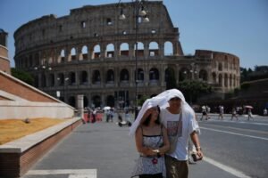 1151-Gelombang panas di Italia 27 Kota Italia Berstatus Siaga Akibat Gelombang Panas, Suhu Capai 40 Derajat Celsius
