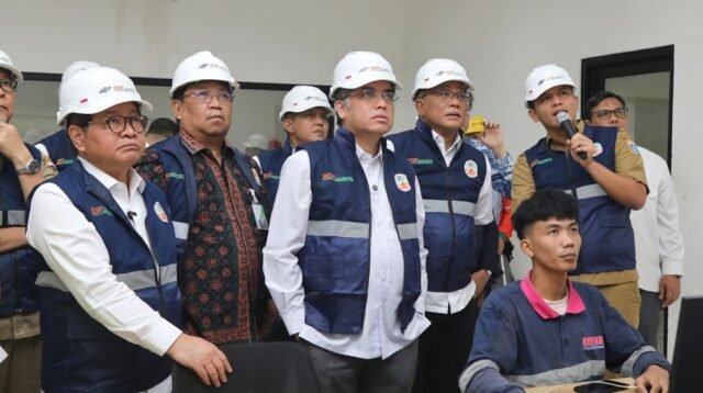 Menaker Beri Diskon 50% Iuran Jaminan Sosial bagi Pekerja Sampah Informal
