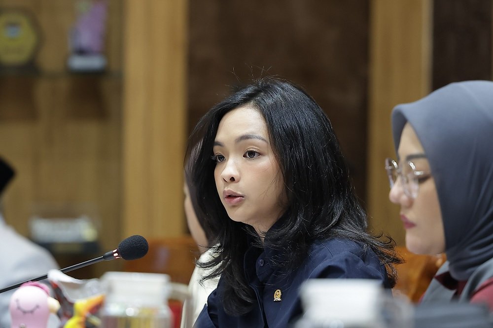 1175-Ruby Chairani Syiffadia Komisi X DPR Desak Perbaikan Data Desil Agar Bantuan KIP Tepat Sasaran