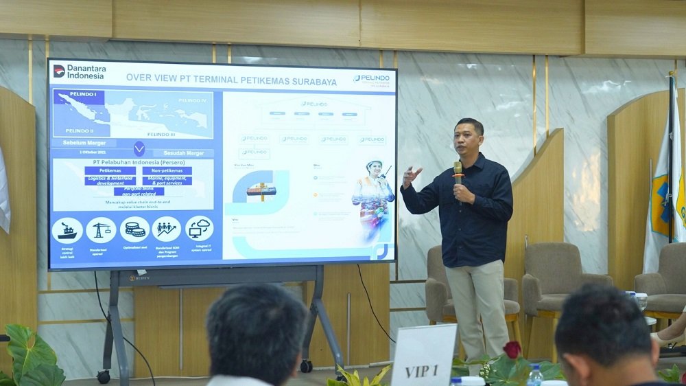 PT TPS Peringati Bulan Pelanggan dengan Sosialisasi Operasional Impor bersama GINSI Jatim