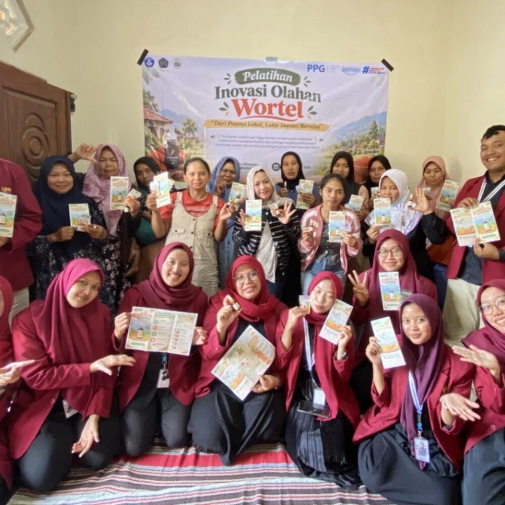 Mahasiswa PPG UMM Ubah Wortel Sortiran Jadi Permen Jelly dan Minyak Perawatan di Pujon