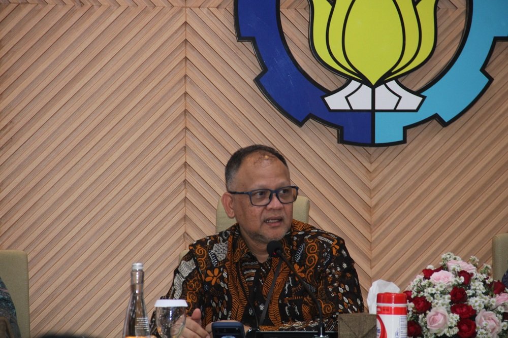 288-Dirjen Dikti Prof Dr Khairul Munadi Setahun Dikenalkan, ITS Resmi Terapkan Matriks COMMITS Assessment