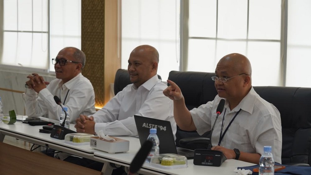 431-Foto TPS Bappenas Bappenas Tinjau Pengembangan Pelabuhan Tanjung Perak dan Konektivitas Logistik Nasional di TPS